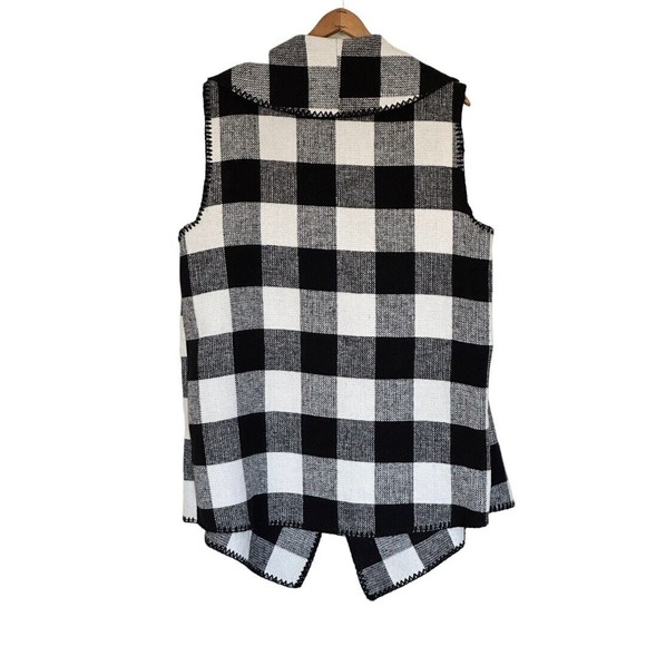 Mud Pie women’s black plaid blanket vest one size fits most - Picture 3 of 8